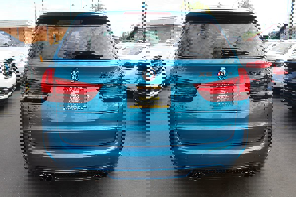 Used 2018 BMW X5 M image 6