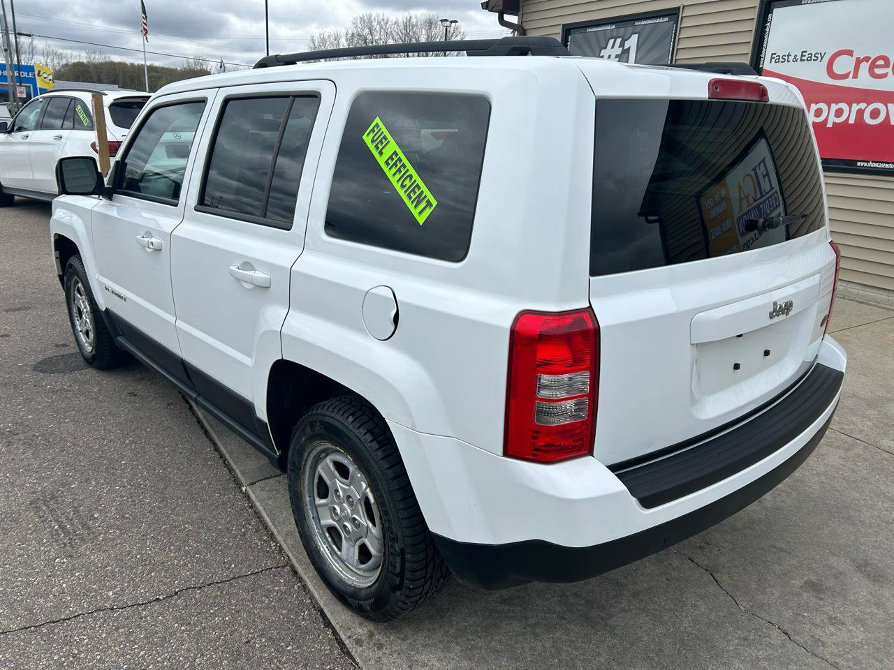 Used 2012 Jeep Patriot Sport FWD image 7