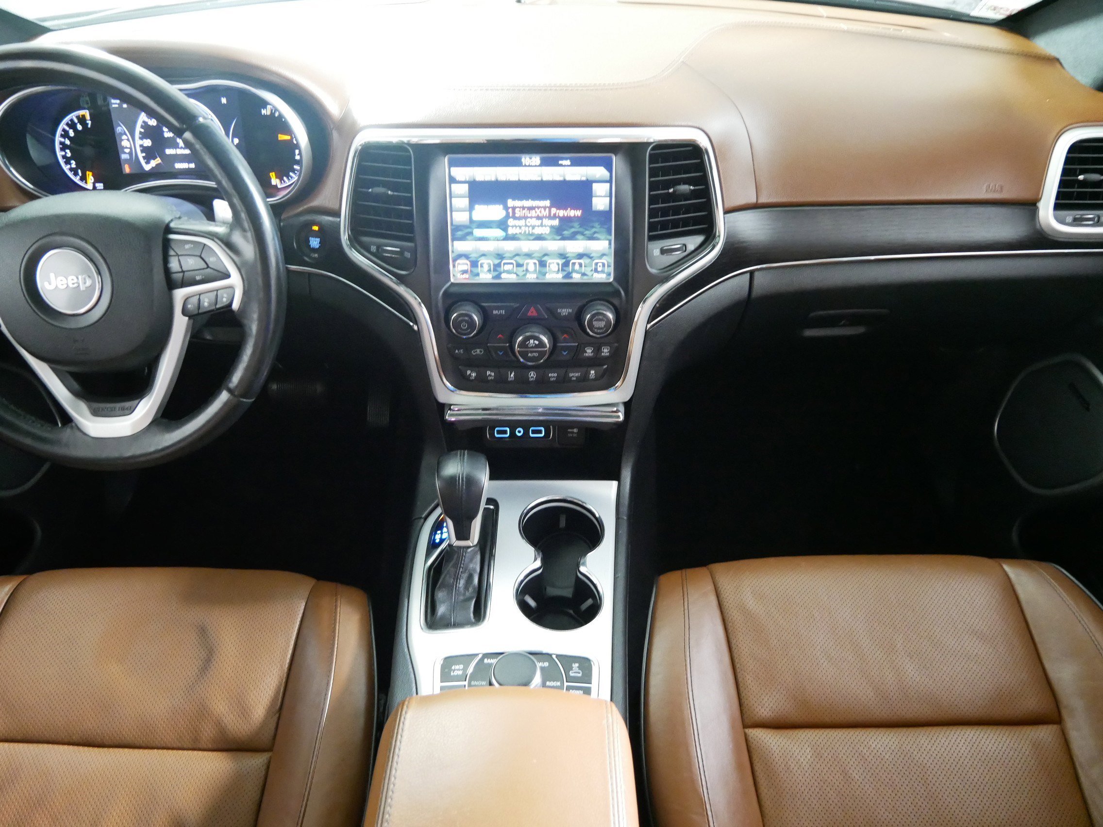 Used 2018 Jeep Grand Cherokee Summit image 10