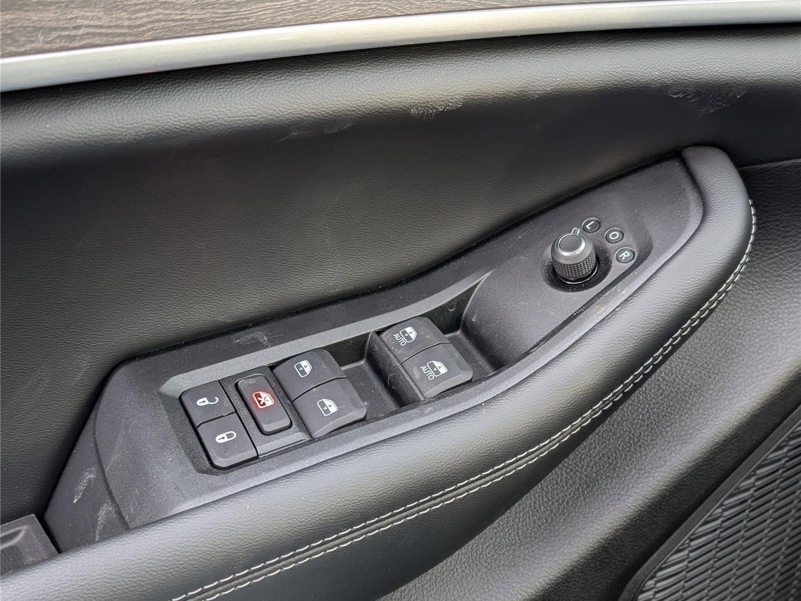 New 2026 Jeep Grand Cherokee Altitude AWD/4WD image 14
