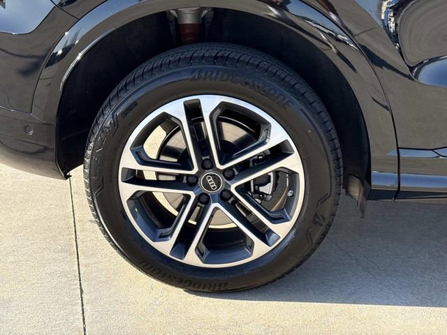 Used 2025 Audi Q5 2.0T Premium w/ 19" Wheel Package image 9