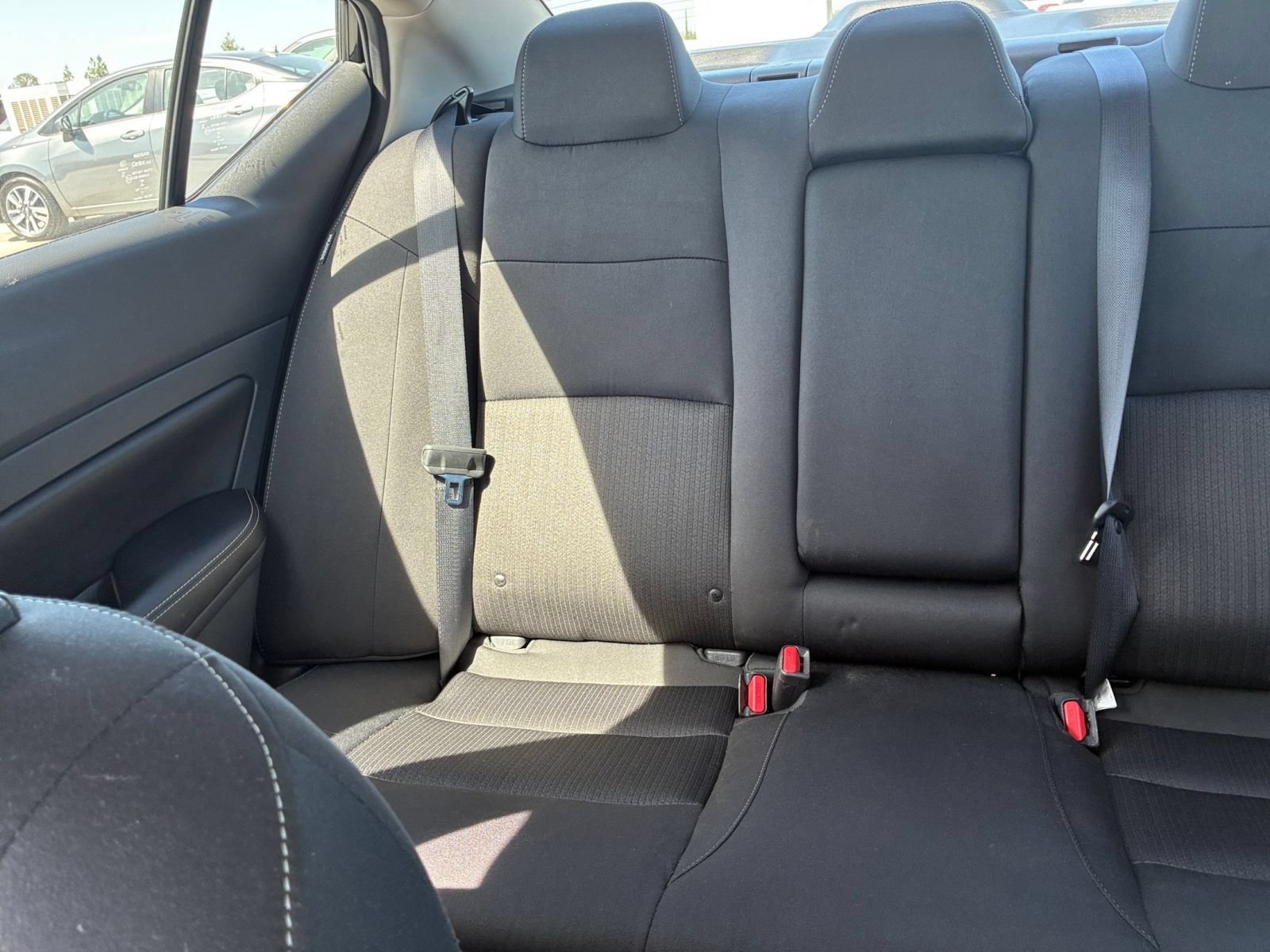 Used 2025 Nissan Altima 2.5 SV FWD image 38