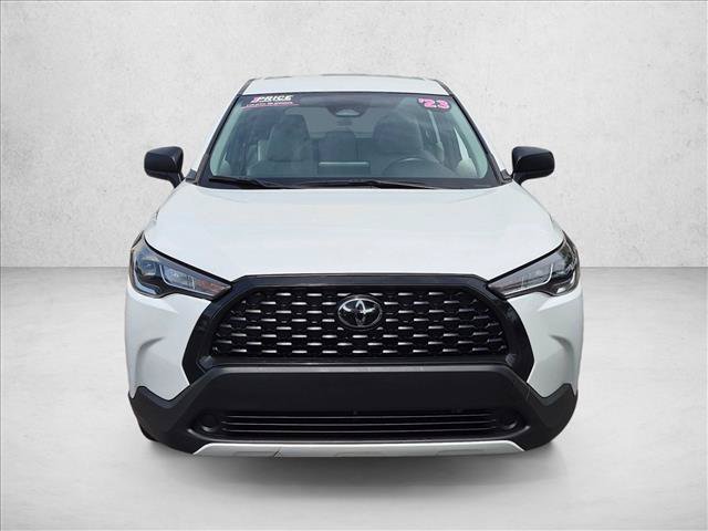 Used 2023 Toyota Corolla Cross L FWD image 2