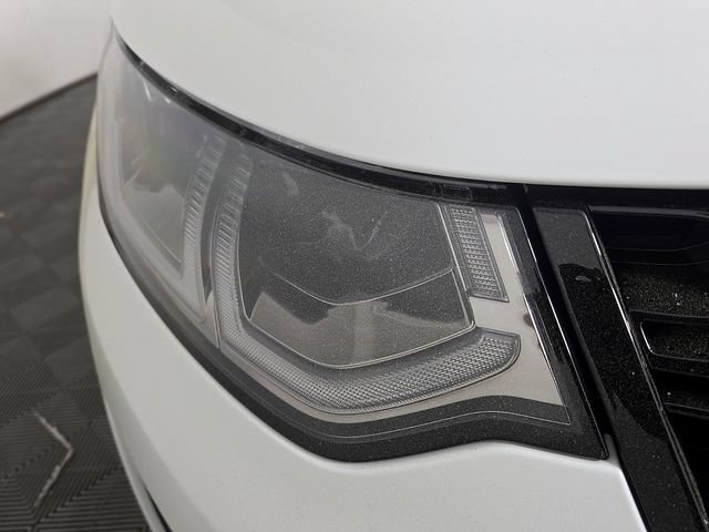 New 2026 Land Rover Discovery Sport Landmark AWD/4WD image 7