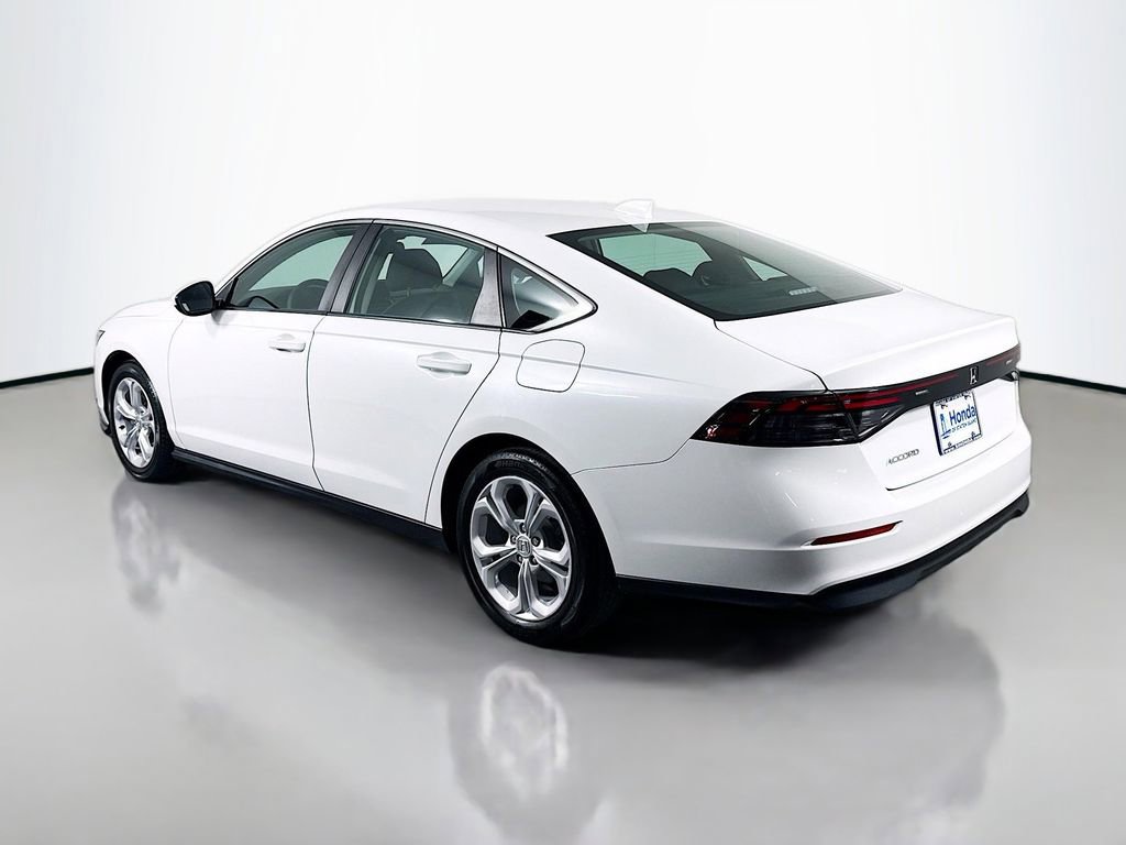 Certified 2023 Honda Accord LX image 5