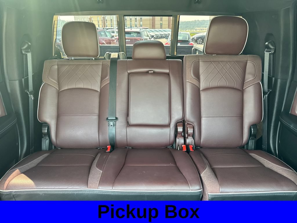Used 2025 RAM 3500 Limited AWD/4WD image 14