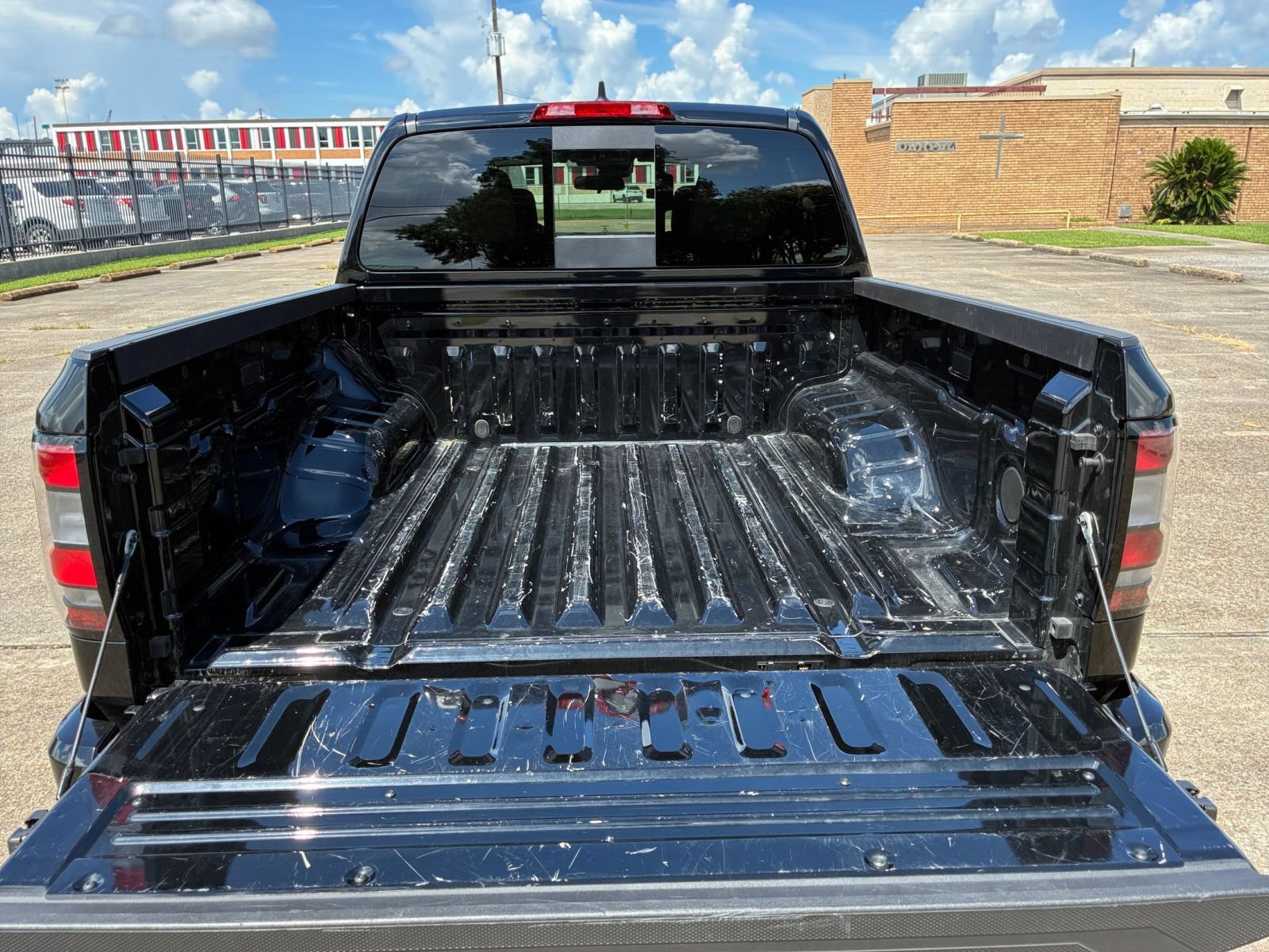 Used 2026 Nissan Frontier PRO-4X AWD/4WD image 30