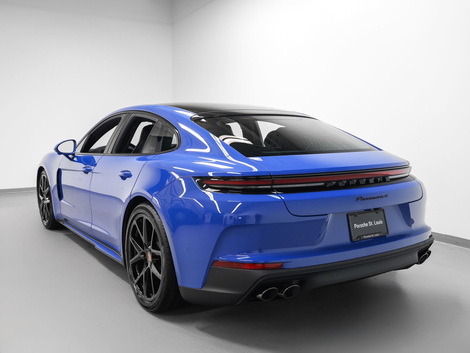 Certified 2026 Porsche Panamera 4 AWD/4WD image 3