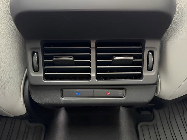 Certified 2024 Land Rover Range Rover Evoque S image 28