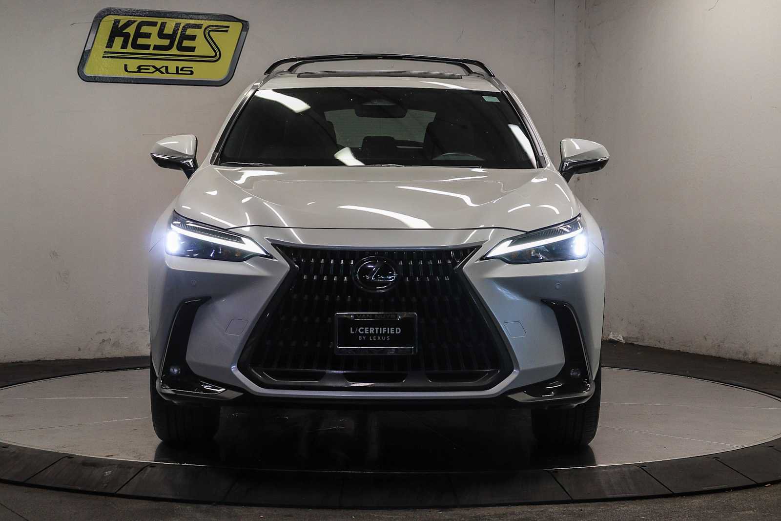 Certified 2025 Lexus NX 350 AWD w/ Premium Package image 6
