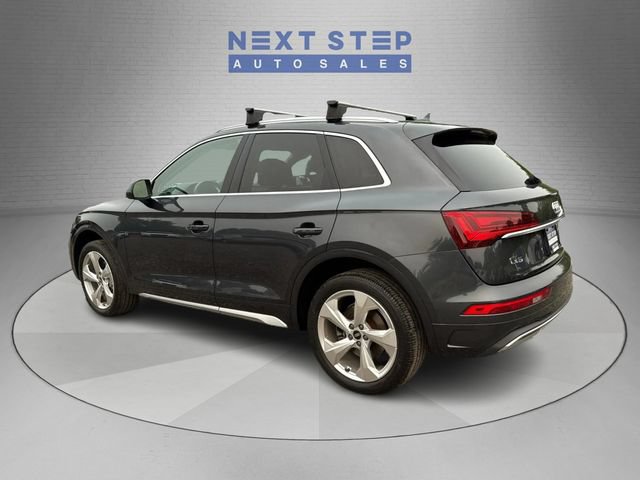 Used 2021 Audi Q5 2.0T Premium Plus w/ Premium Plus Package AWD/4WD image 5
