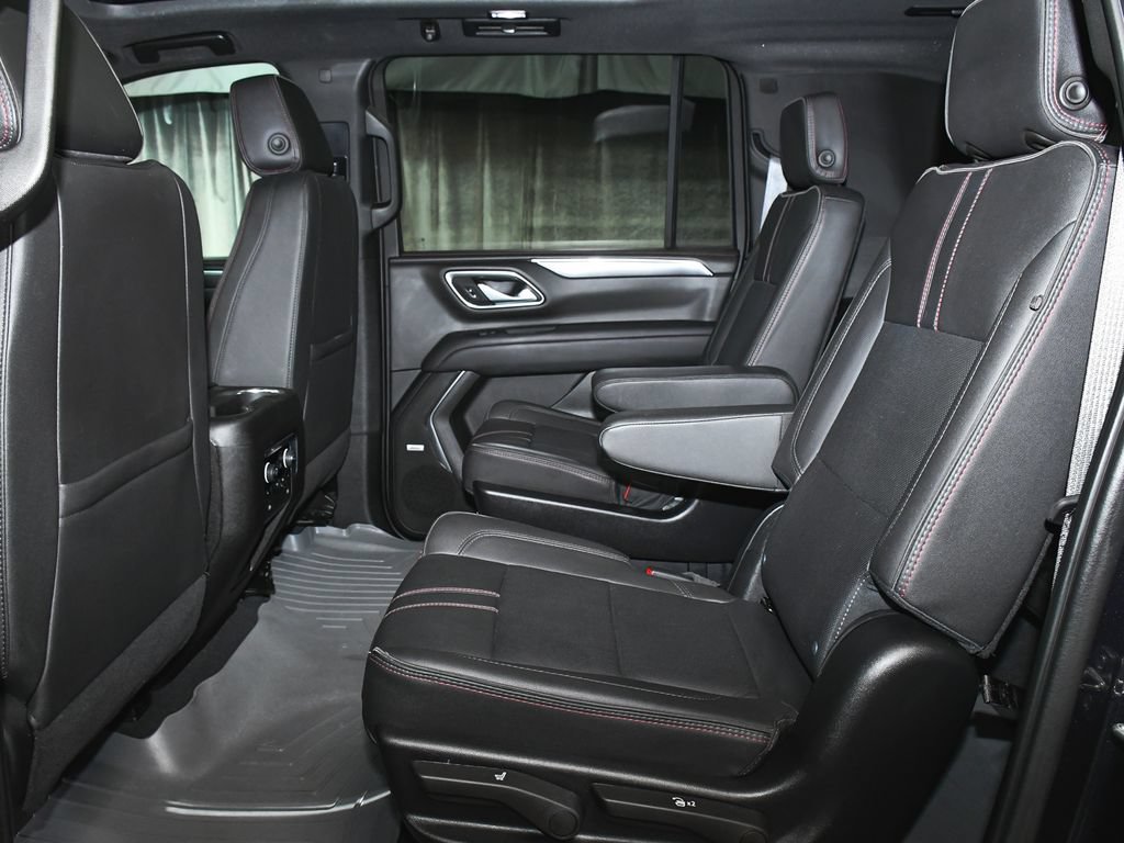 Used 2024 Chevrolet Suburban RST w/ Luxury Package AWD/4WD image 48