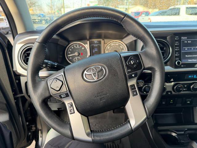 Used 2023 Toyota Tacoma SR5 AWD/4WD image 12