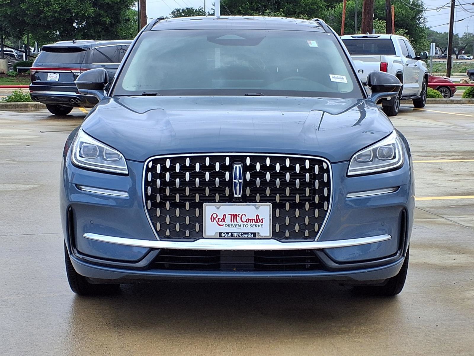 Used 2025 Lincoln Corsair Grand Touring w/ Equipment Group 301A AWD/4WD image 2