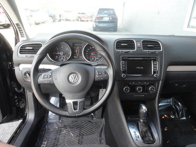 Used 2012 Volkswagen Golf TDI image 14