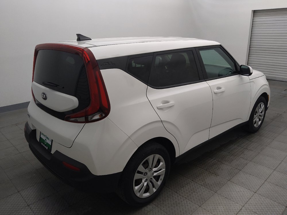 Used 2020 Kia Soul LX FWD image 9