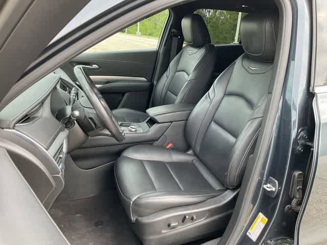 Used 2021 Cadillac XT4 Premium Luxury w/ Driver Awareness Package image 12
