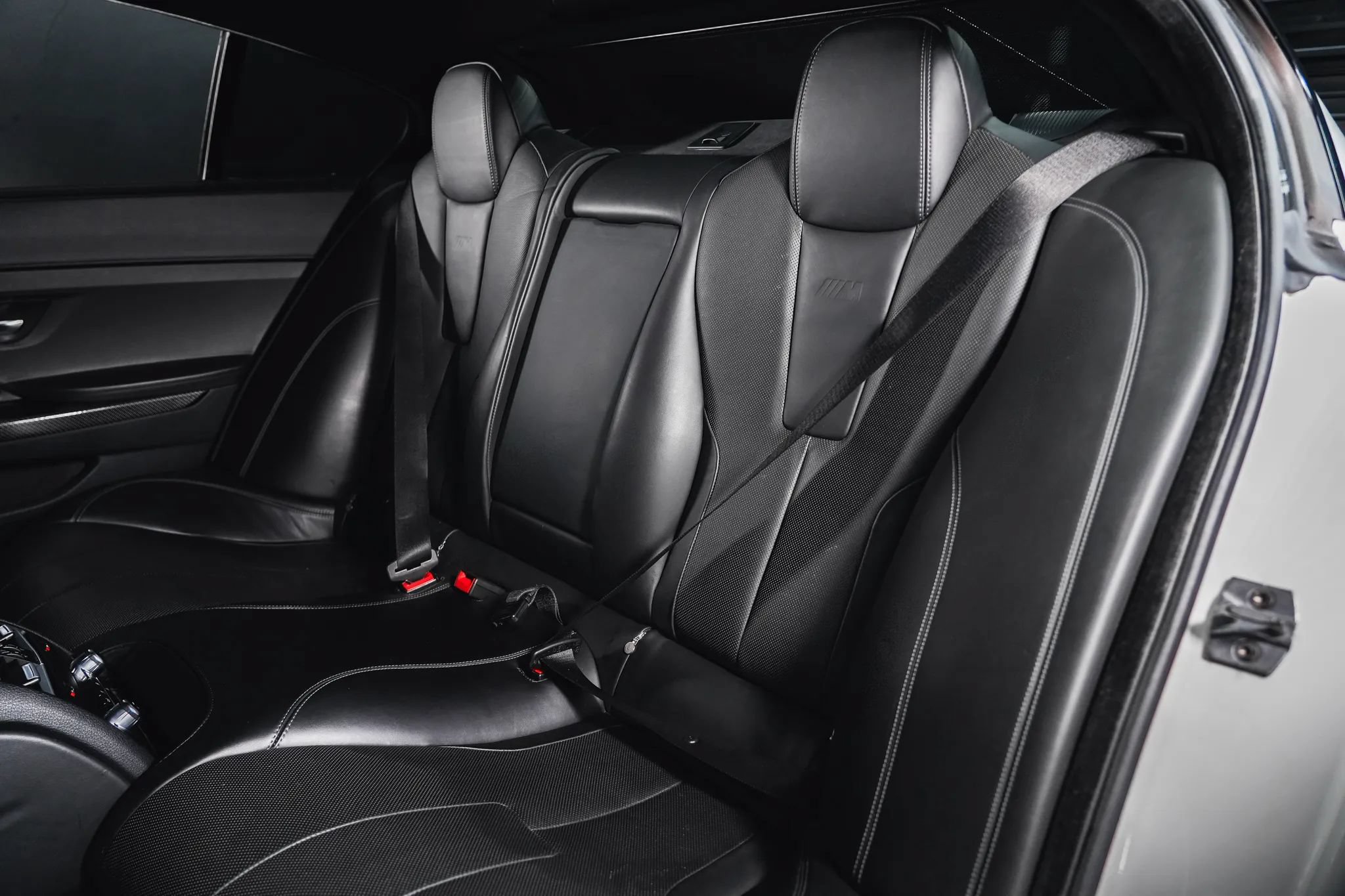 Used 2016 BMW M6 Gran Coupe w/ Executive Package RWD image 52