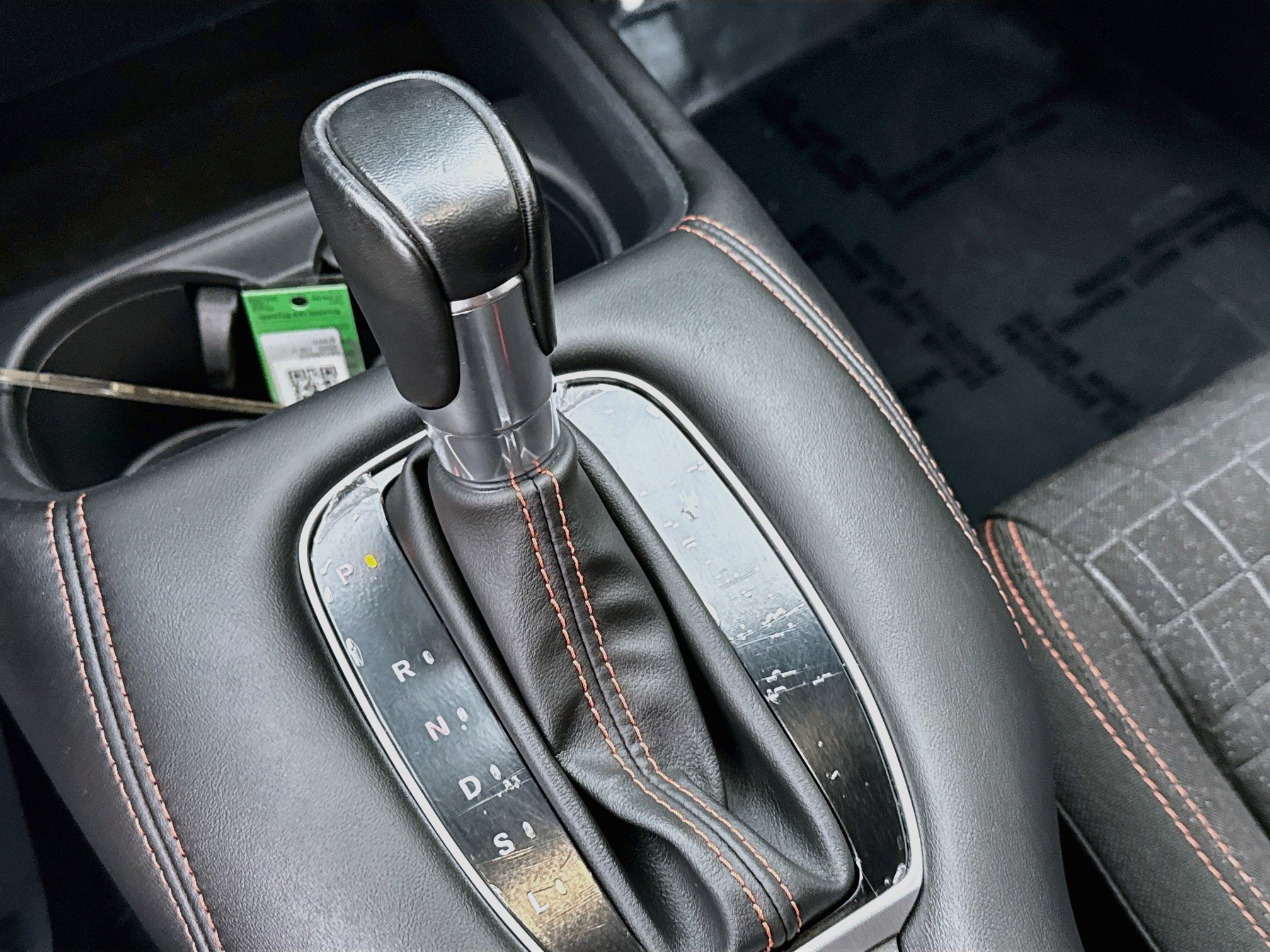 Used 2025 Honda HR-V Sport image 13