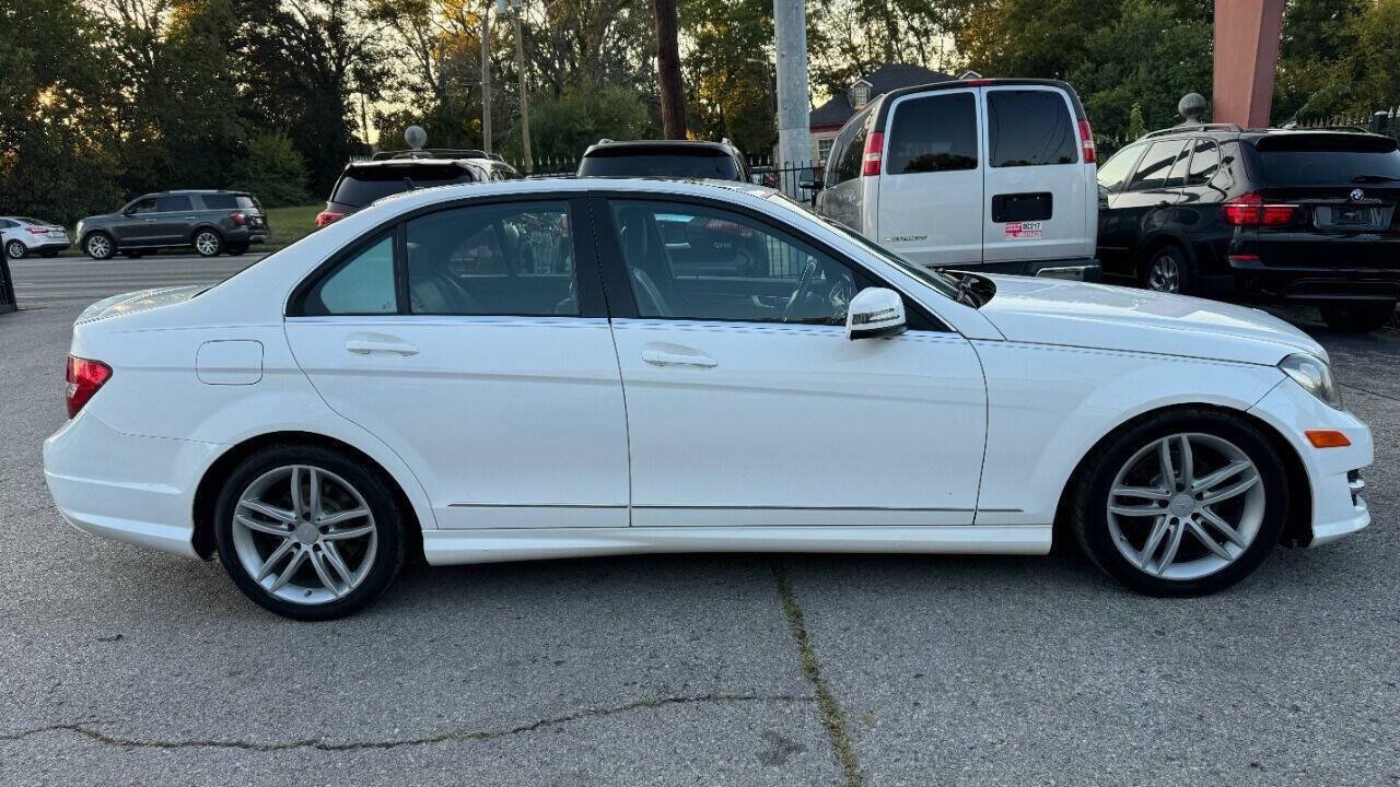 Used 2013 Mercedes-Benz C 250 Sedan image 9