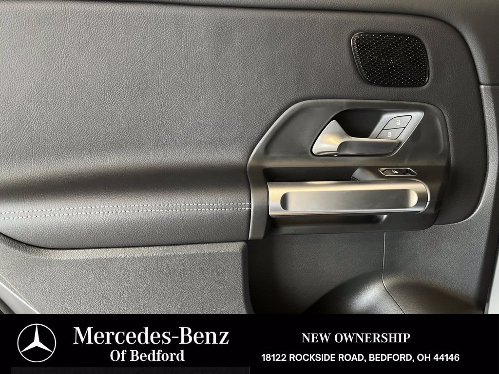 Used 2026 Mercedes-Benz GLB 250 4MATIC image 14