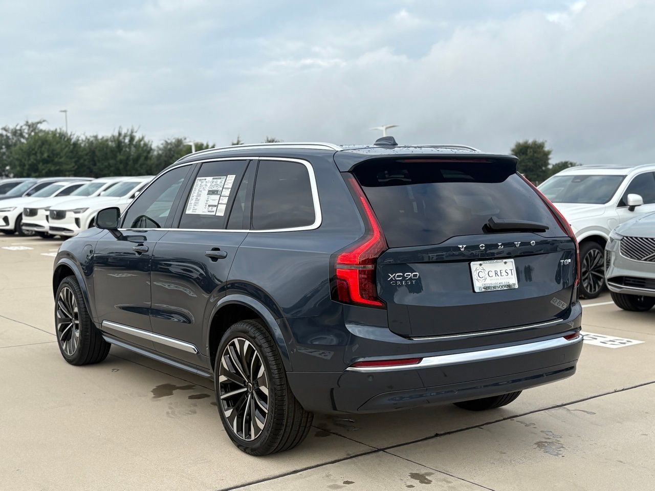 New 2026 Volvo XC90 T8 Plus w/ Protection Package Premier AWD/4WD image 5