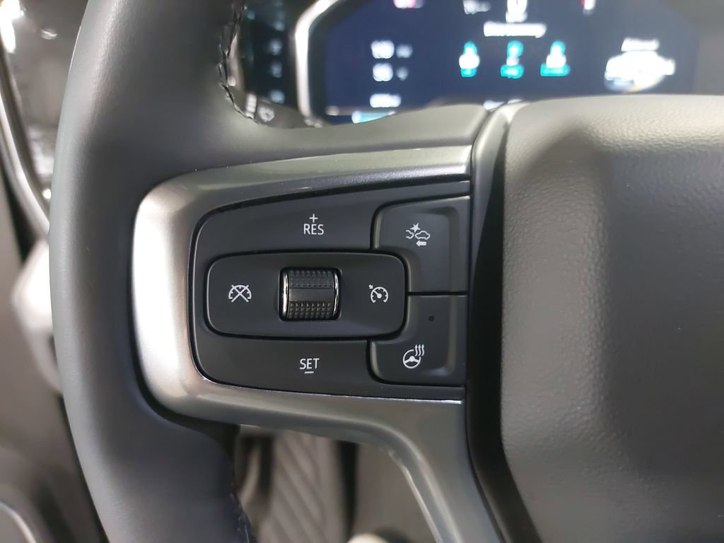 Used 2024 Chevrolet Silverado 1500 LT AWD/4WD image 16