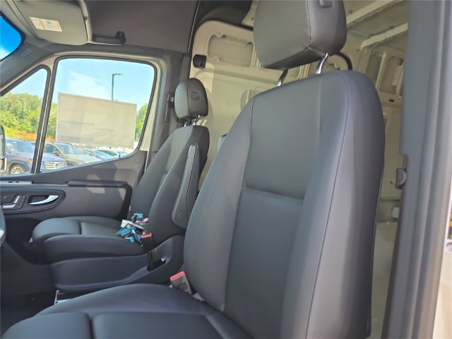 New 2026 Mercedes-Benz Sprinter 2500 image 15