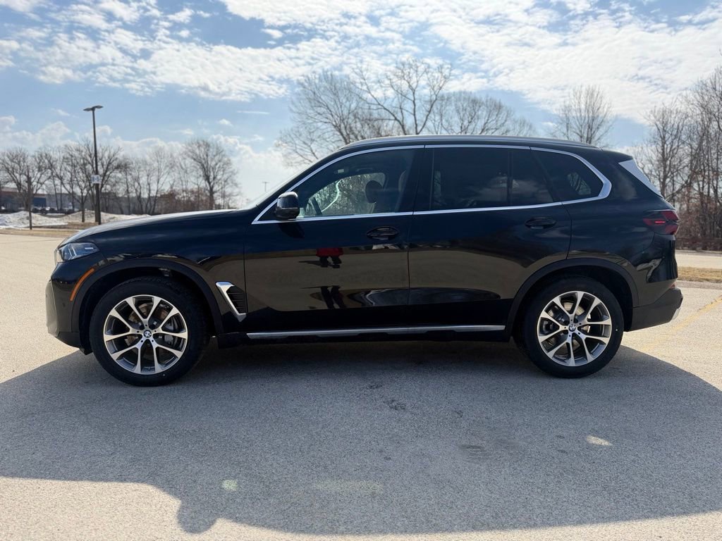 New 2026 BMW X5 xDrive40i image 3