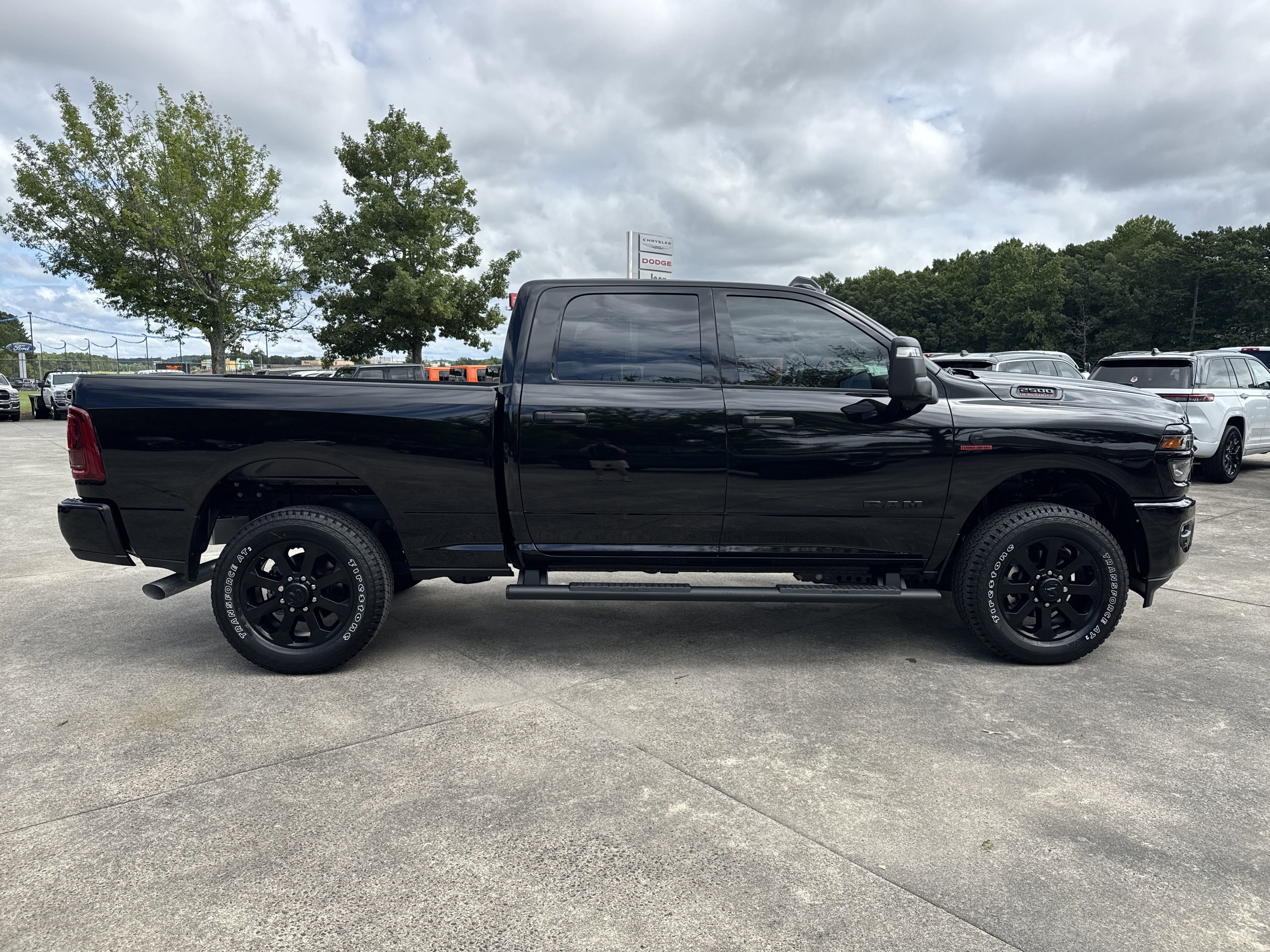 New 2025 RAM 2500 Big Horn image 8