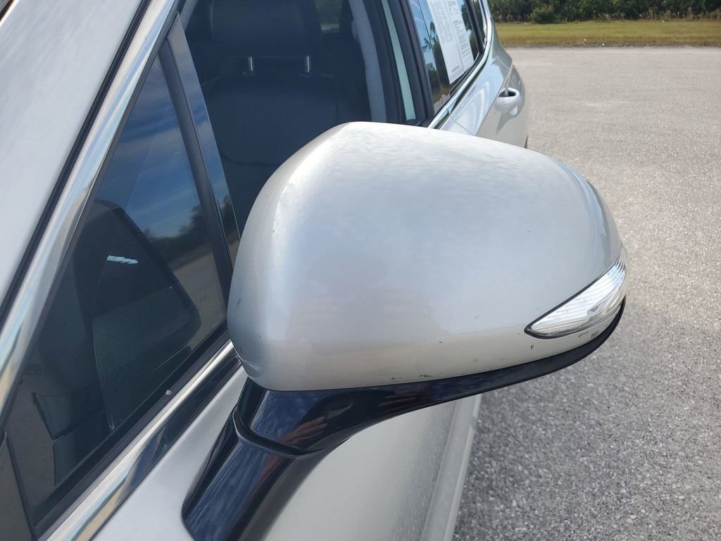 Used 2019 Hyundai Santa Fe Limited image 21