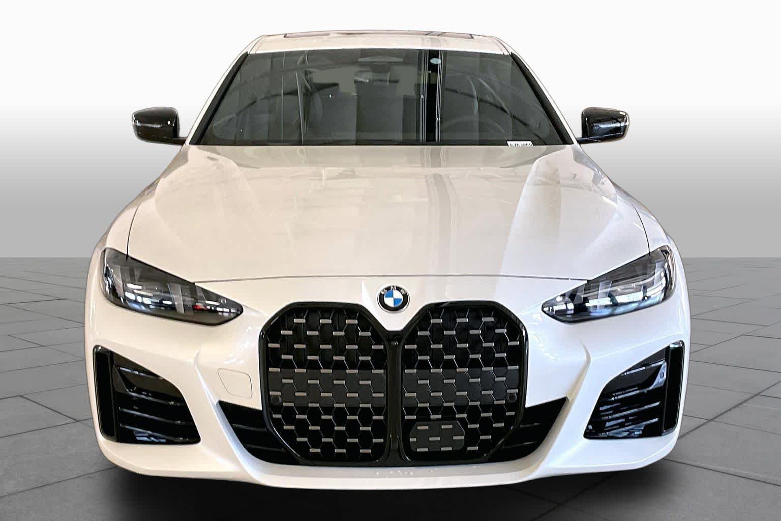 New 2026 BMW 430i xDrive w/ M Sport Package AWD/4WD image 3
