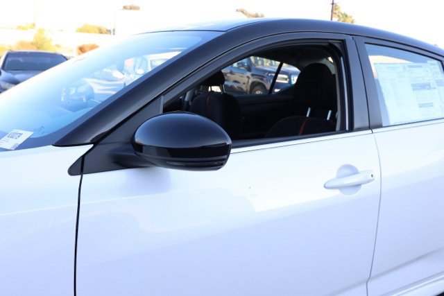 New 2025 Nissan Sentra SR image 12