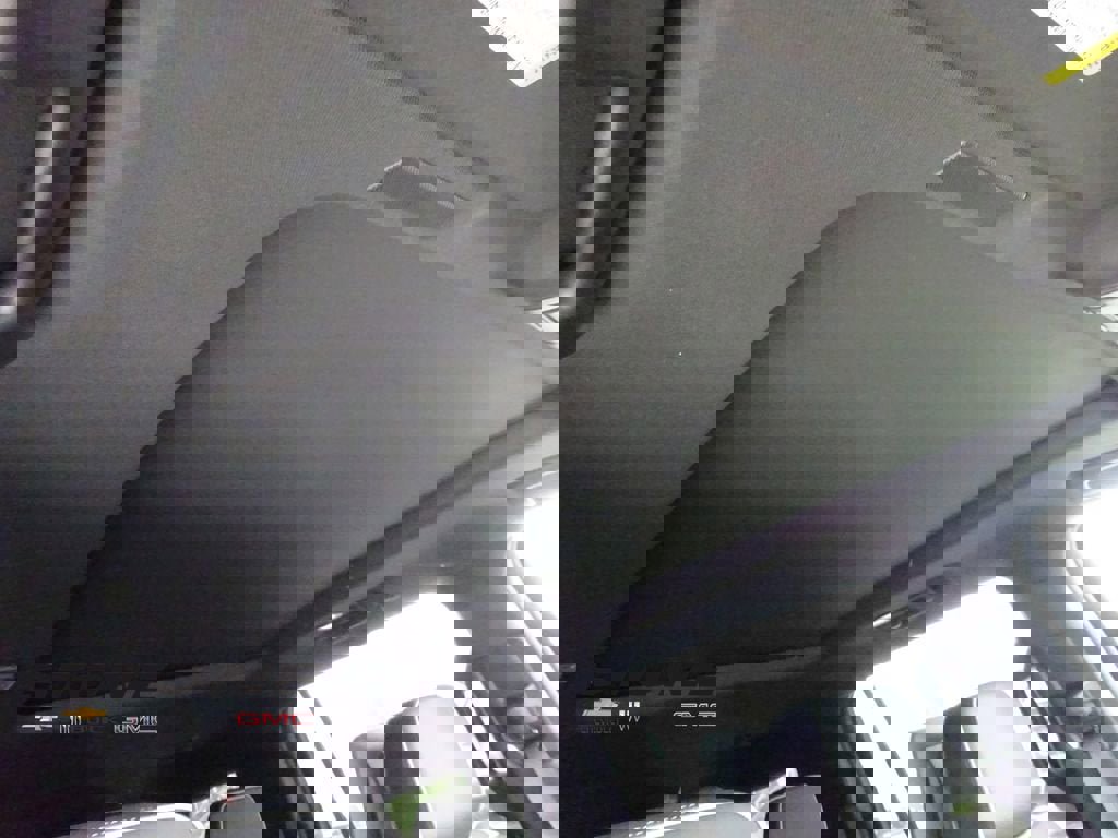 New 2026 Chevrolet Suburban Premier image 19