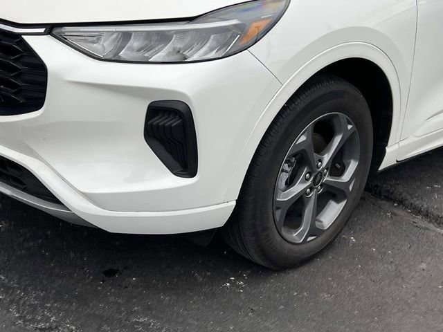 Certified 2024 Ford Escape ST-Line w/ Tech Pack #1 image 7