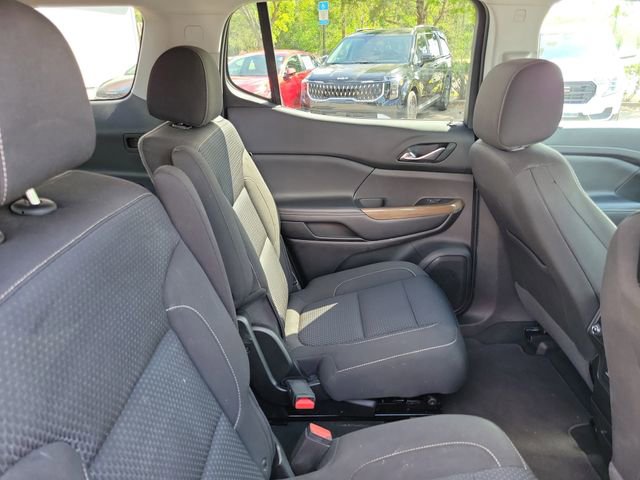 Used 2023 GMC Acadia SLE w/ Driver Convenience Package image 32