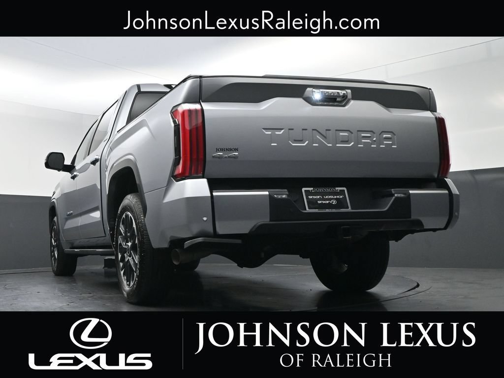 Used 2024 Toyota Tundra Limited AWD/4WD image 19