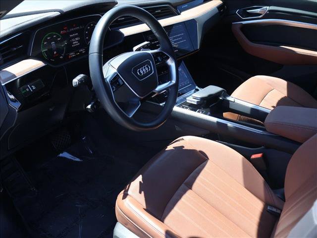 Used 2024 Audi Q8 e-tron Premium Plus w/ Premium Plus Package AWD/4WD image 14