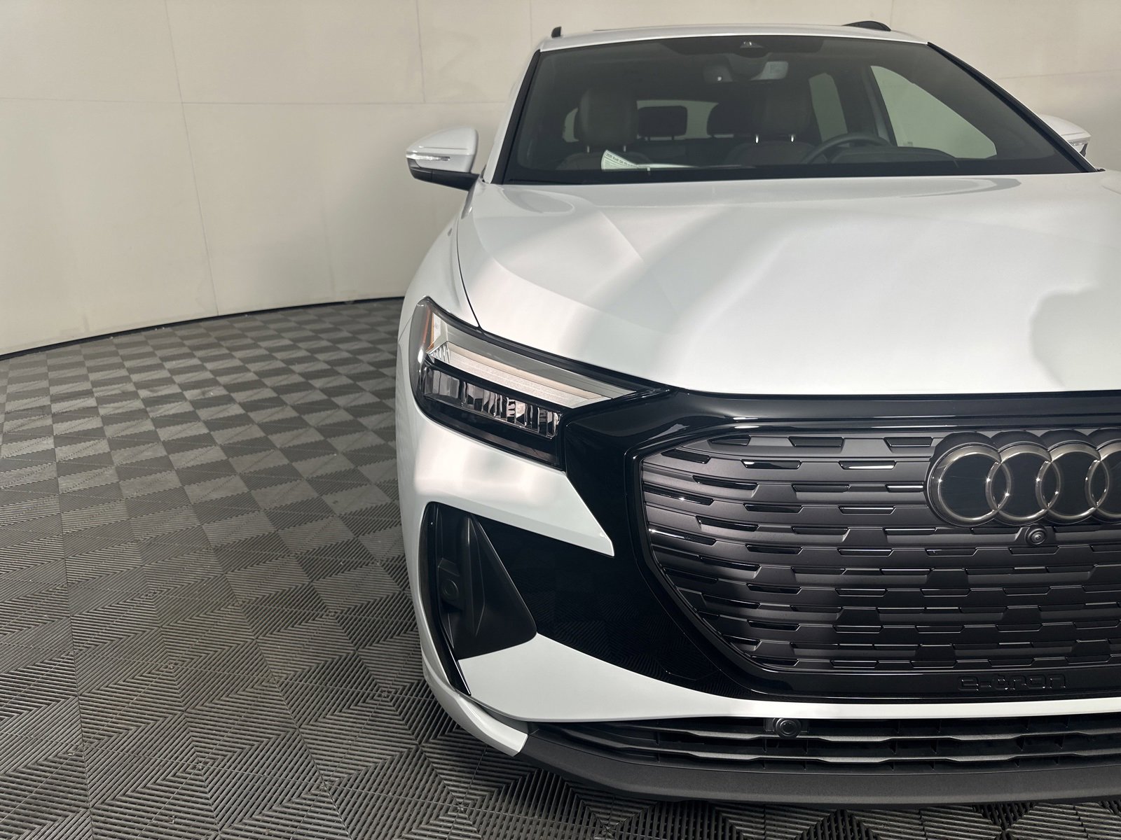 New 2026 Audi Q4 e-tron Premium Plus image 3