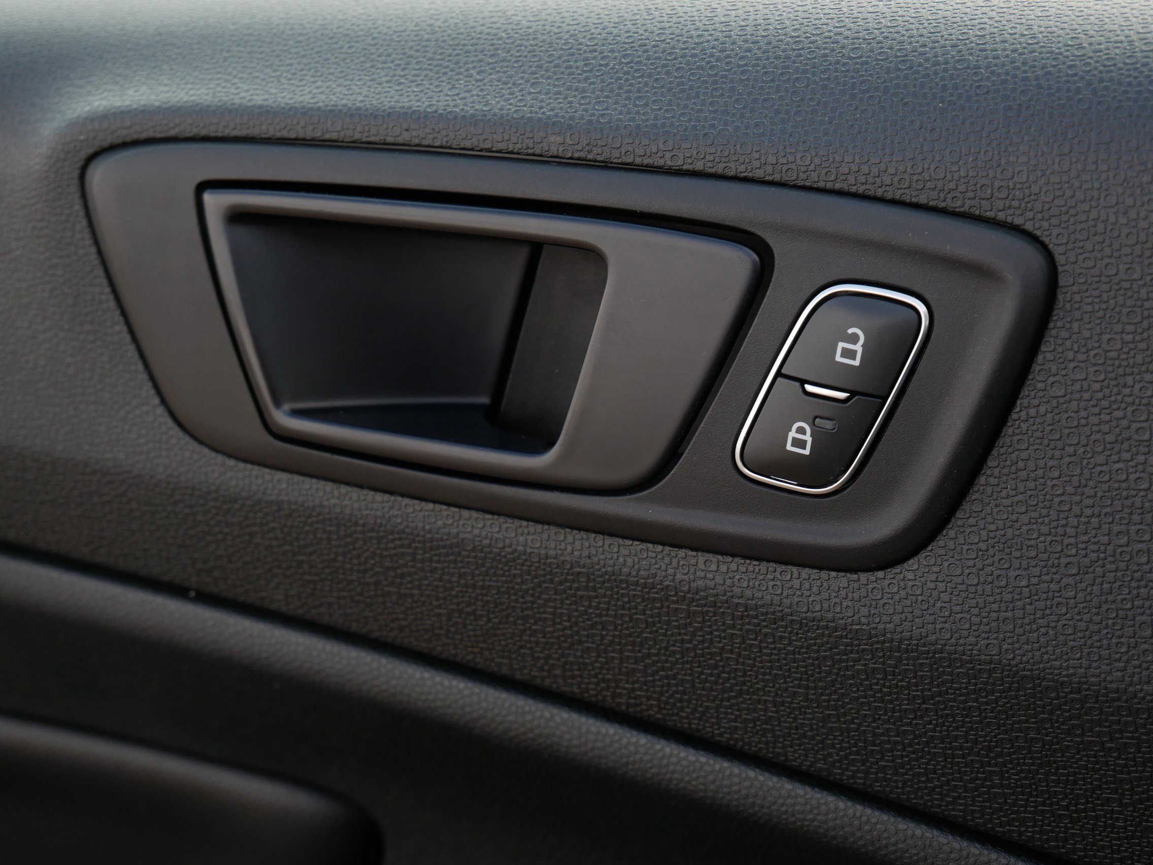 Certified 2020 Ford EcoSport SES image 27