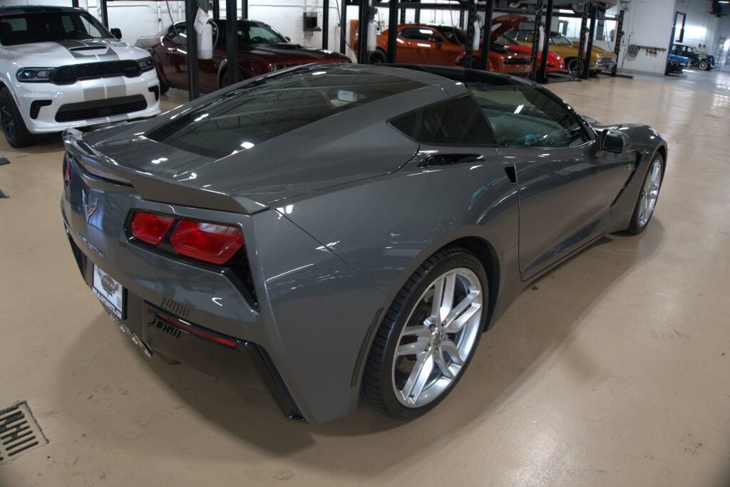 Used 2016 Chevrolet Corvette Stingray Coupe w/ 2LT Preferred Equipment Group image 5