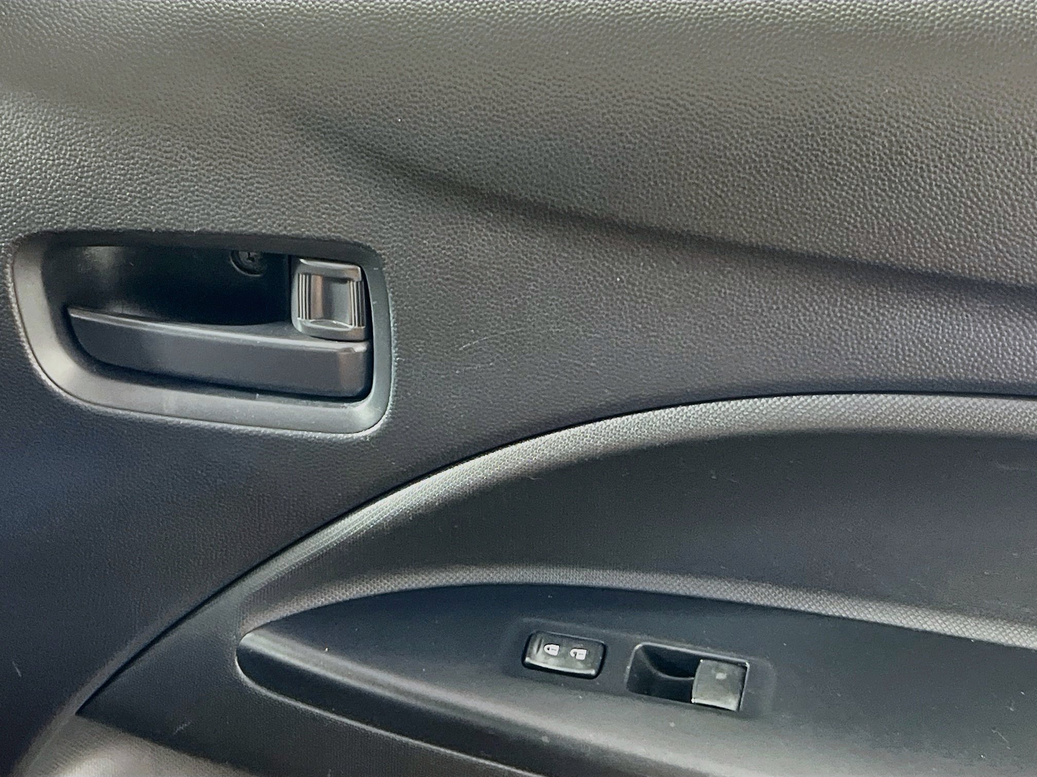 Used 2019 Mitsubishi Mirage G4 ES FWD image 30