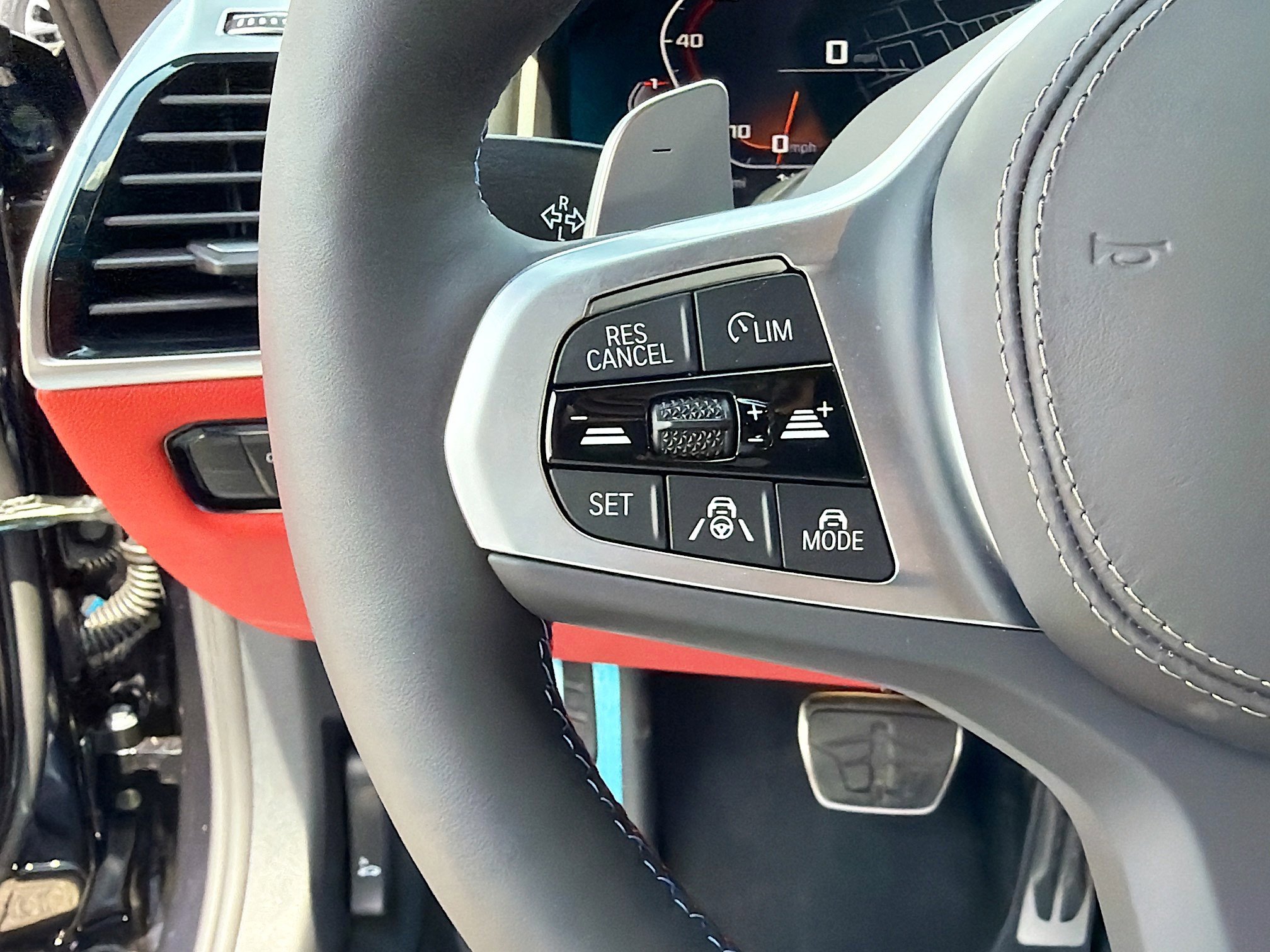 New 2026 BMW M850i xDrive Coupe image 34