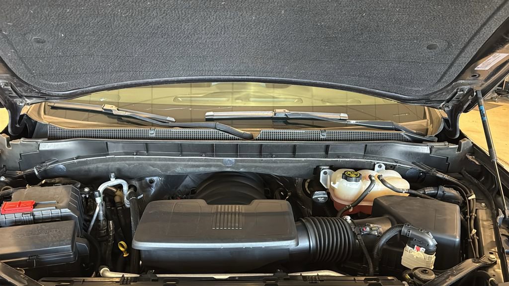 Used 2022 Chevrolet Tahoe RST w/ Luxury Package image 11