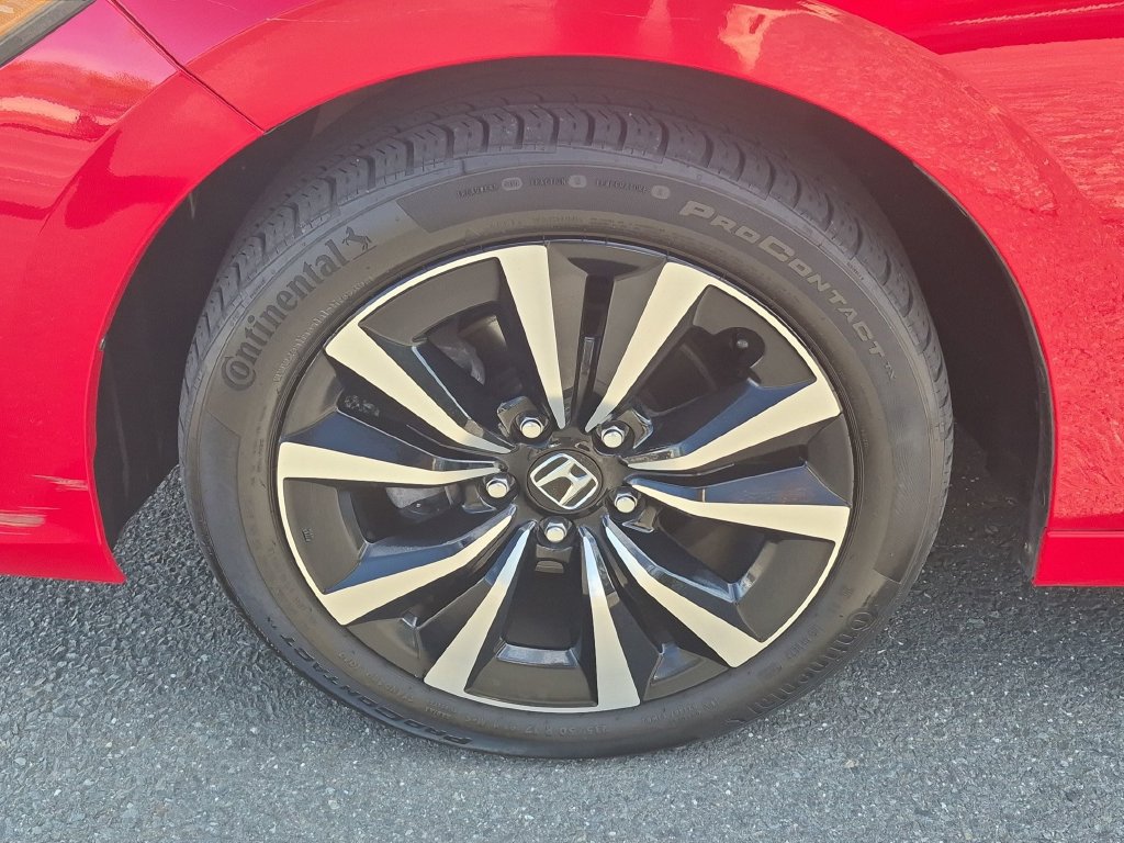 Used 2024 Honda Civic EX-L image 29
