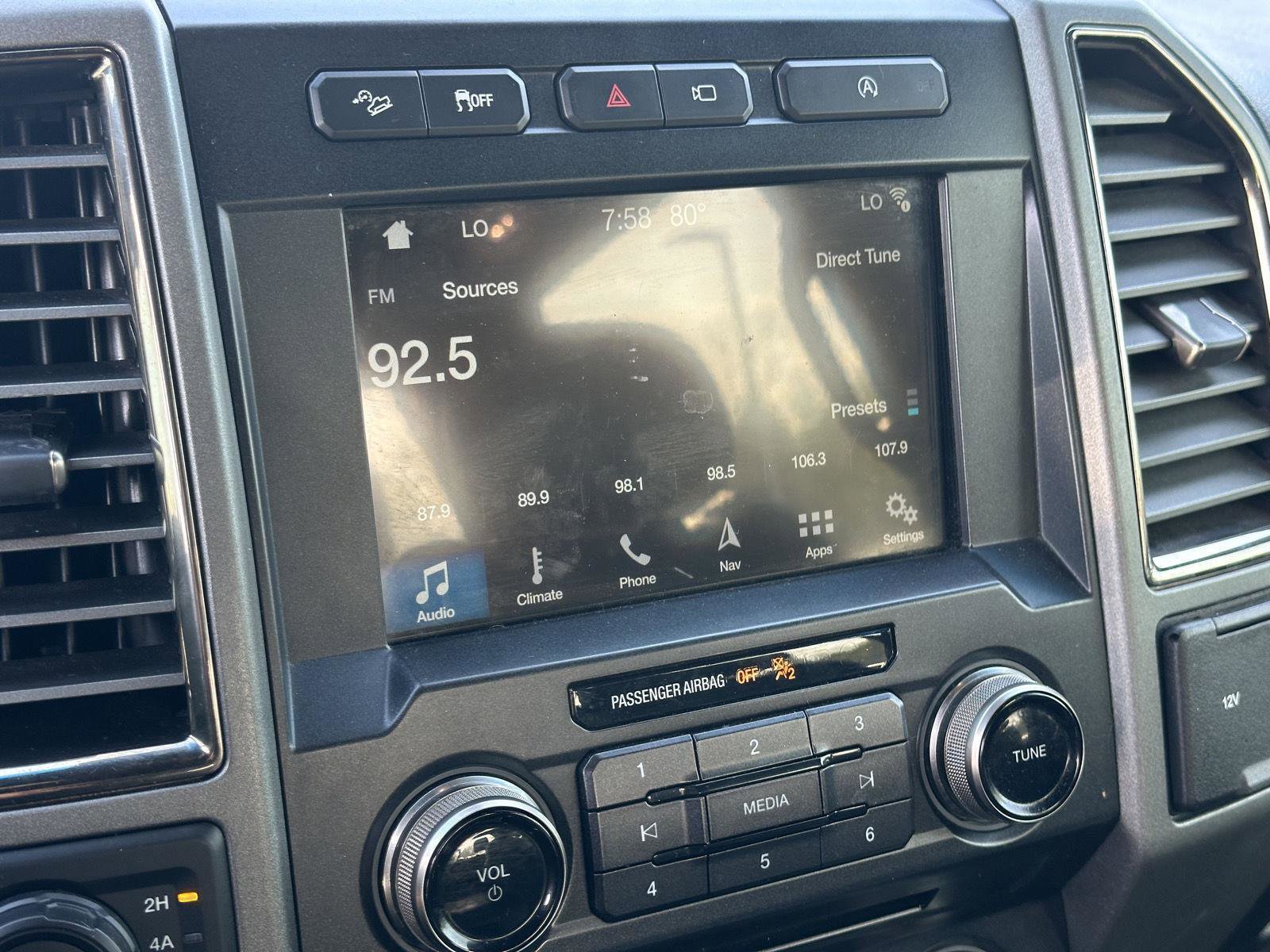 Used 2018 Ford F150 Raptor w/ Equipment Group 802A Luxury image 12