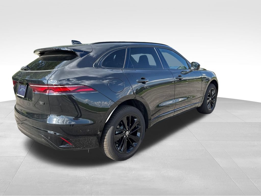 New 2026 Jaguar F-PACE R-Dynamic S AWD/4WD image 7