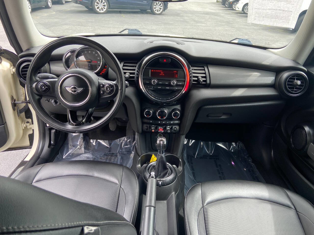 Used 2015 MINI Cooper 2-Door Hardtop image 13