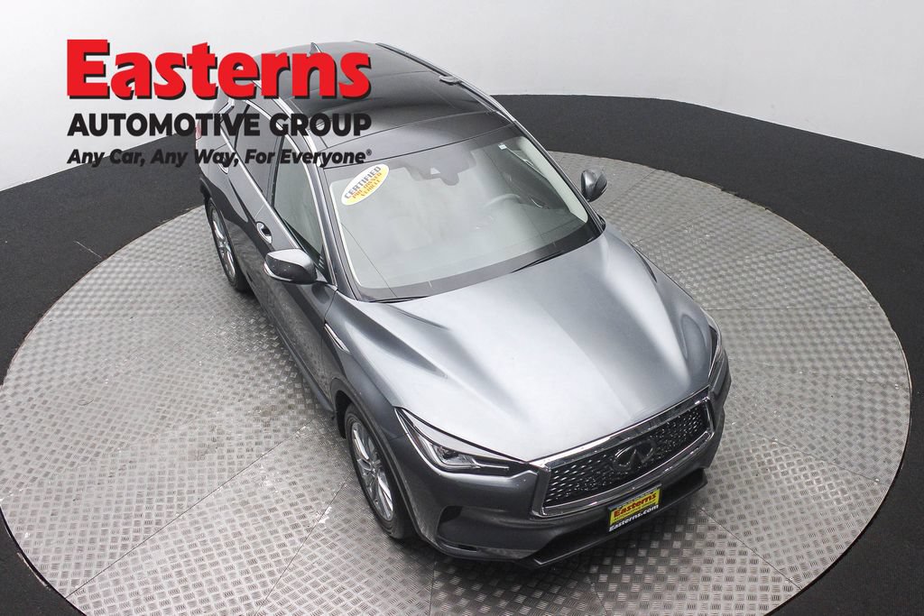 Used 2023 INFINITI QX50 Luxe AWD/4WD image 3