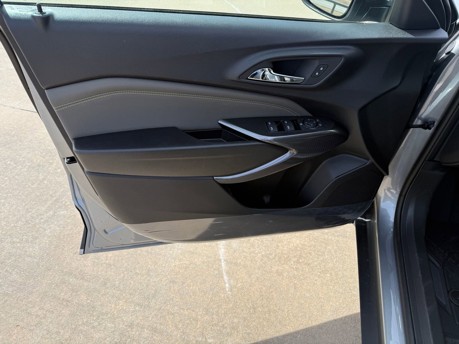 New 2026 Chevrolet Trax ACTIV w/ Driver Confidence Package FWD image 10